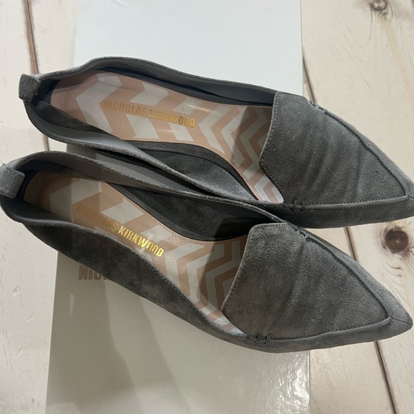 Nicholas Kirkwood Suede Beya Loafers in Luna - Picture 2 of 12